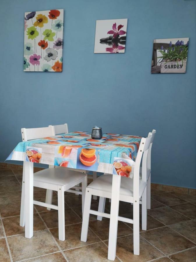 La Casa Felice Appartamenti 키아 외부 사진
